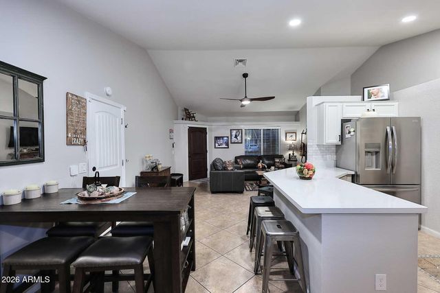 1521 E SHEFFIELD Avenue, Chandler, AZ 85225