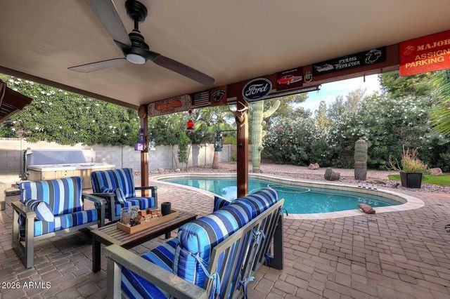 1521 E SHEFFIELD Avenue, Chandler, AZ 85225