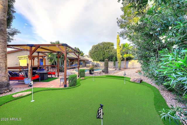 1521 E SHEFFIELD Avenue, Chandler, AZ 85225