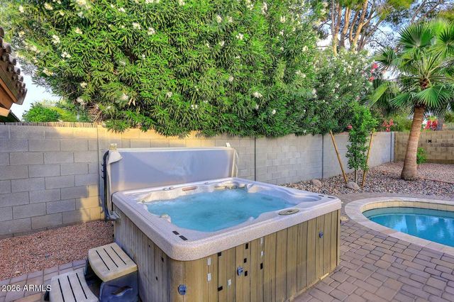 1521 E SHEFFIELD Avenue, Chandler, AZ 85225