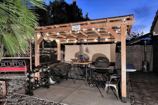 1521 E SHEFFIELD Avenue, Chandler, AZ 85225