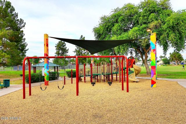 1521 E SHEFFIELD Avenue, Chandler, AZ 85225