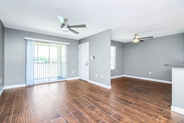 214 LAKE PARSONS GREEN 208, Brandon, FL 33511