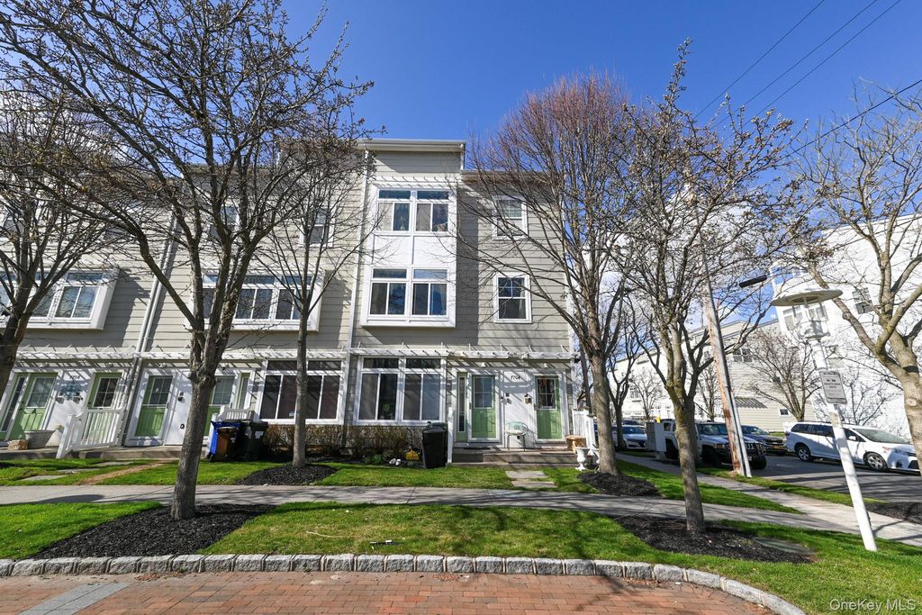 7704 Aquatic Drive, Arverne, NY 11692
