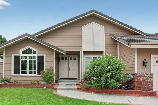 6132 E Baja Drive, Anaheim, CA 92807