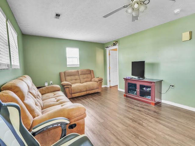 8690 Kentucky 1247, Eubank, KY 42567