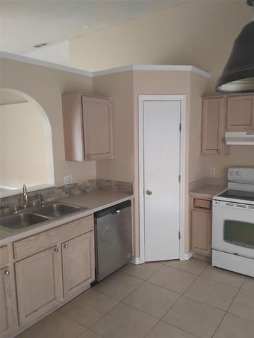 7632 HARBOR LAKE DRIVE, Orlando, FL 32822