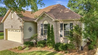 3025 Frontier Ln, Goodlettsville, TN 37072