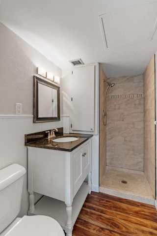 6450 York Avenue S 308, Edina, MN 55435