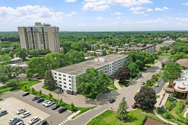 6450 York Avenue S 308, Edina, MN 55435