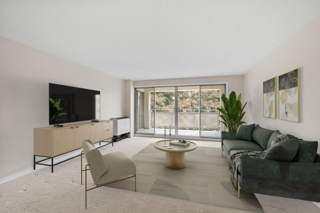 6450 York Avenue S 308, Edina, MN 55435