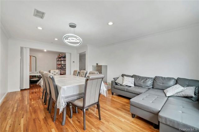 8 Elm Street 112, Spring Valley, NY 10977