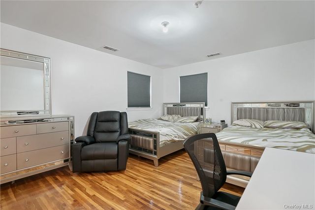 8 Elm Street 112, Spring Valley, NY 10977