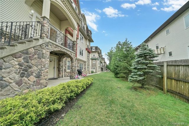 8 Elm Street 112, Spring Valley, NY 10977