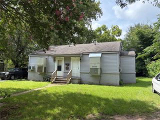 111 E Fairview Street, Shreveport, LA 71104