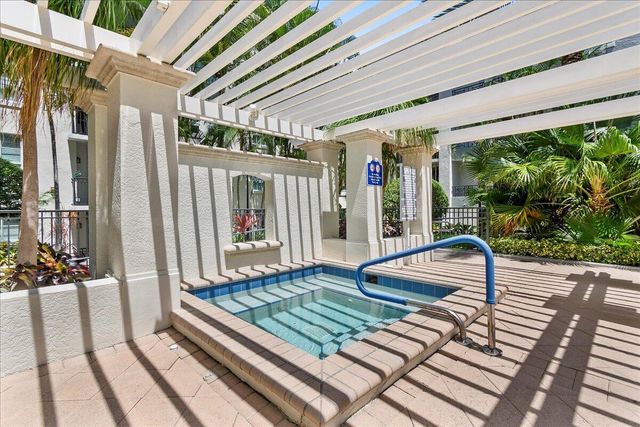 600 S Dixie Highway 656, West Palm Beach, FL 33401