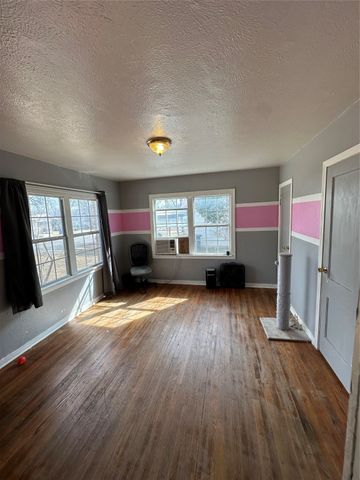 1809 9th Street, Brownwood, TX 76801