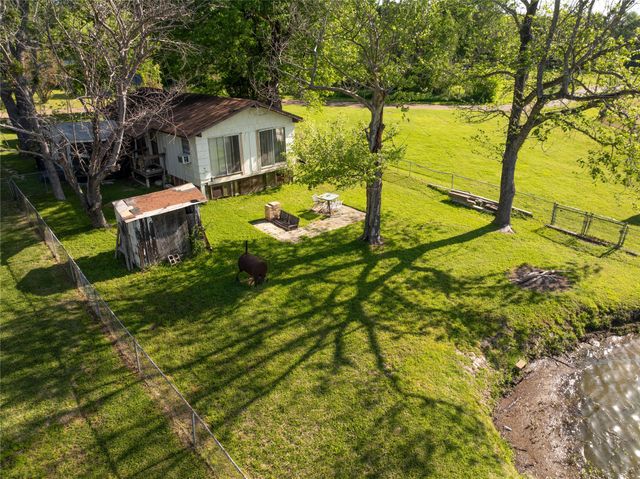 103 Dolly Drive, Mabank, TX 75156