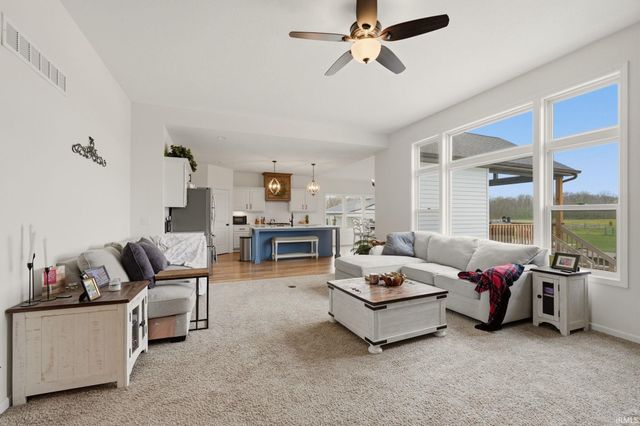 9680 N 220 E Road, Roanoke, IN 46783