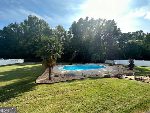 224 Calli Court, Mcdonough, GA 30252