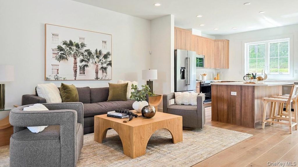 5120 Teaberry Lane 27, Fishkill, NY 12524