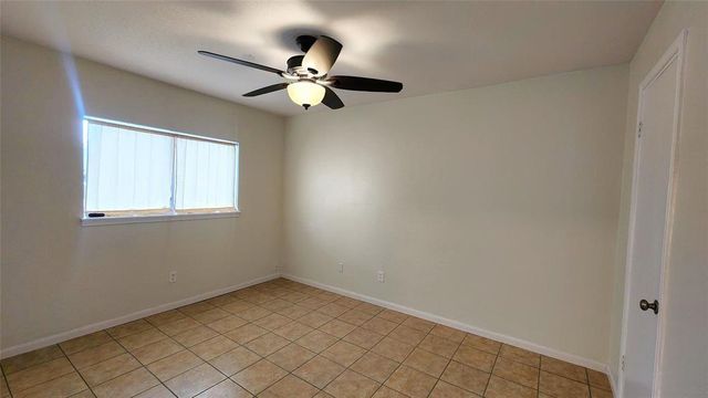 2702 Foliage Green Drive, Kingwood, TX 77339