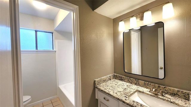 2702 Foliage Green Drive, Kingwood, TX 77339