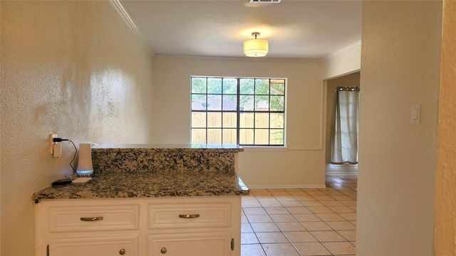 2702 Foliage Green Drive, Kingwood, TX 77339