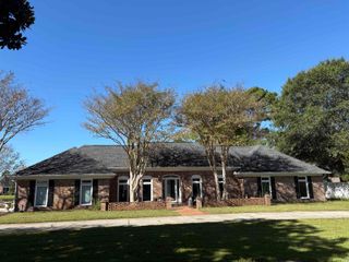 8244 Timber Ridge Rd., Conway, SC 29526
