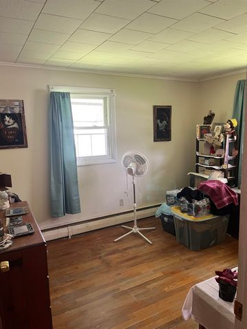 99 First Street, Rutland City, VT 05701