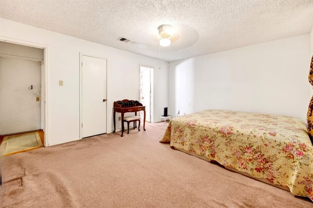 13310 T C Jester Boulevard, Houston, TX 77038