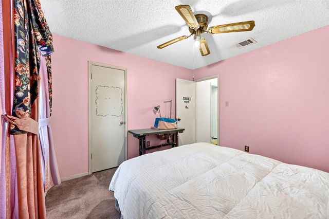 13310 T C Jester Boulevard, Houston, TX 77038