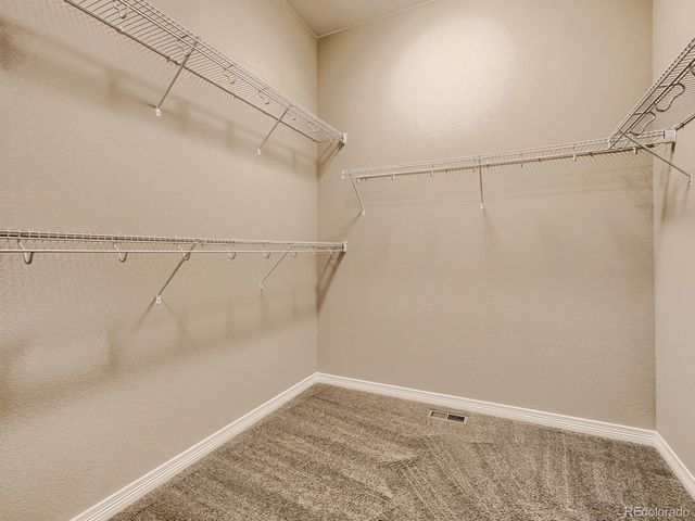 8450 S Biloxi Ct, Aurora, CO 80016