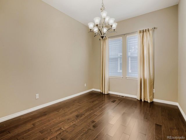 8450 S Biloxi Ct, Aurora, CO 80016