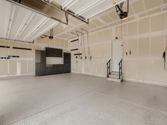 8450 S Biloxi Ct, Aurora, CO 80016