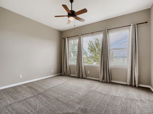 8450 S Biloxi Ct, Aurora, CO 80016