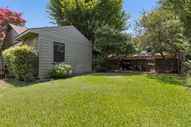 5426 Stoneleigh Avenue, Dallas, TX 75235