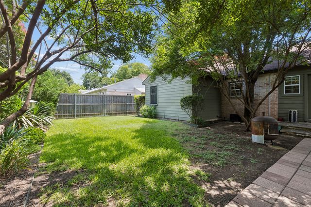 5426 Stoneleigh Avenue, Dallas, TX 75235