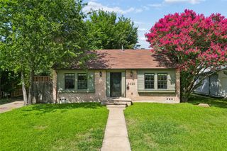 5426 Stoneleigh Avenue, Dallas, TX 75235