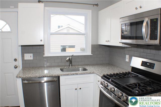 3781 Timberlane Drive, Palmer Twp, PA 18045