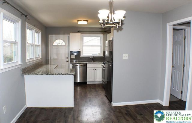 3781 Timberlane Drive, Palmer Twp, PA 18045