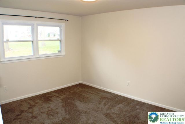 3781 Timberlane Drive, Palmer Twp, PA 18045