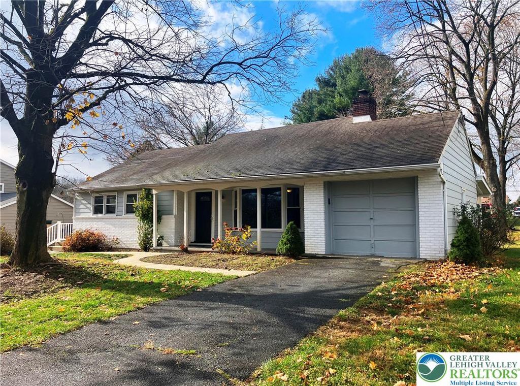 3781 Timberlane Drive, Palmer Twp, PA 18045