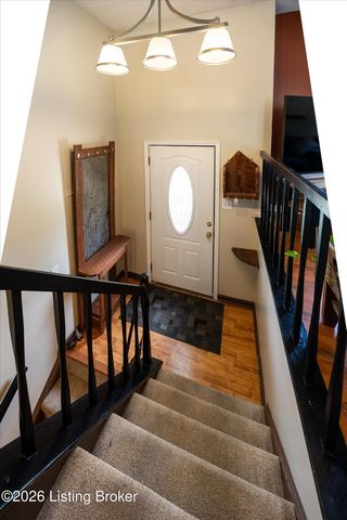 6705 William Clark Dr, Louisville, KY 40228