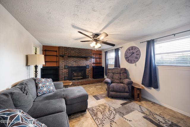6705 William Clark Dr, Louisville, KY 40228