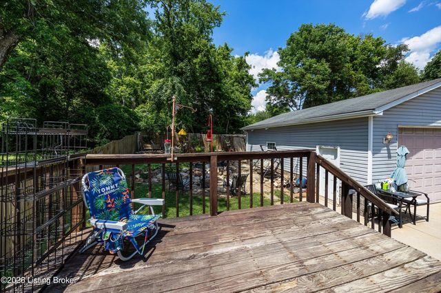 6705 William Clark Dr, Louisville, KY 40228