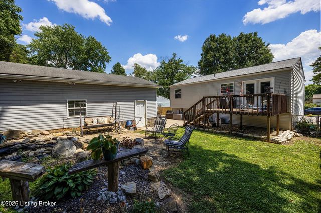 6705 William Clark Dr, Louisville, KY 40228