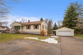 9868 Unity Road, Poland, OH 44514