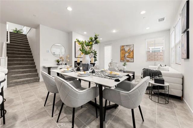 2972 E Calgary, Ontario, CA 91761