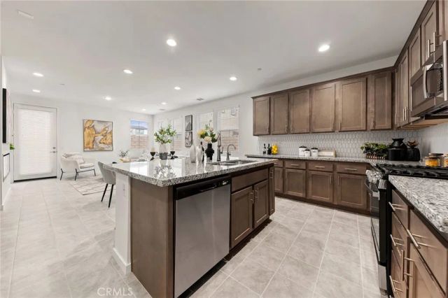 2972 E Calgary, Ontario, CA 91761
